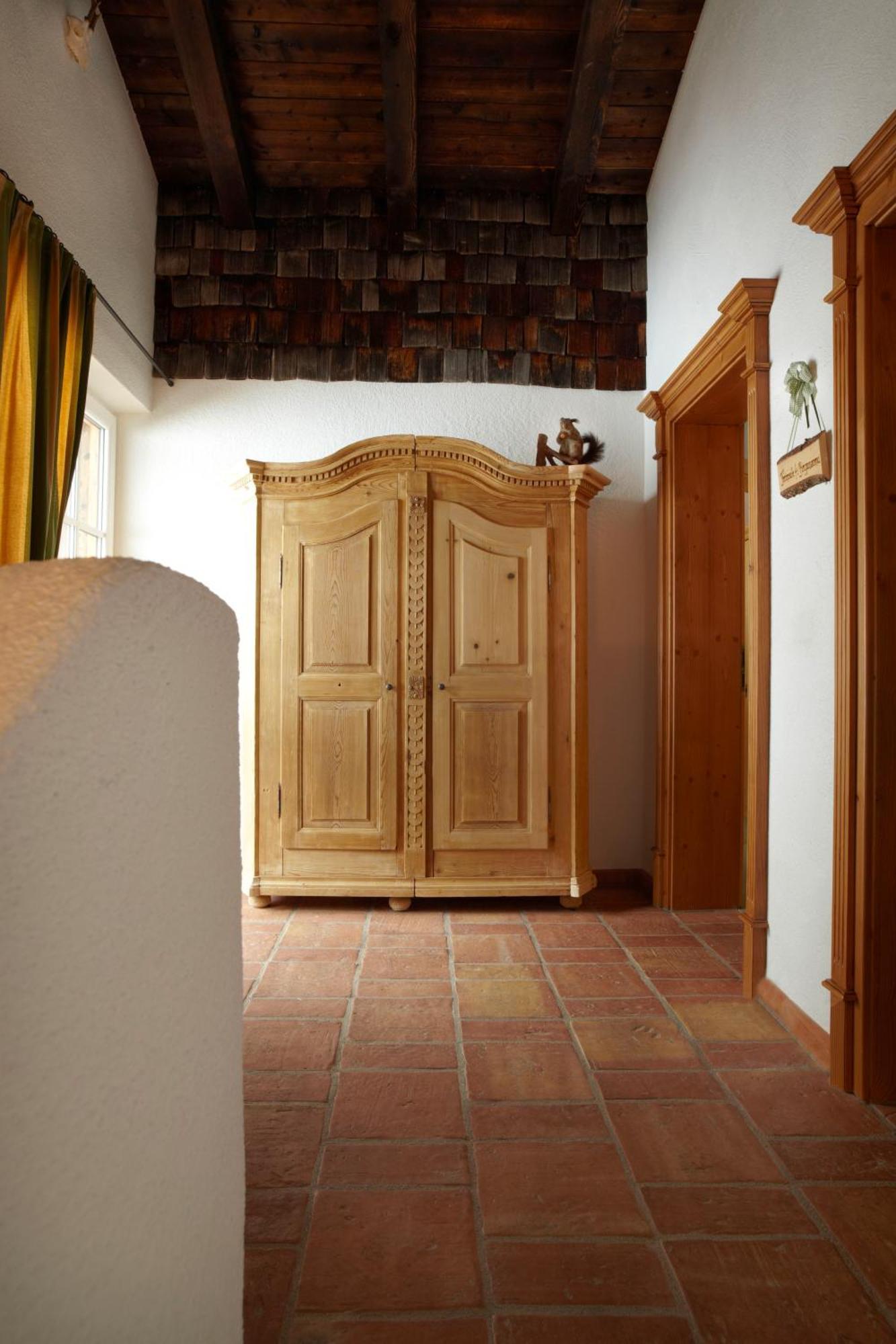 Landhaus Alpensonne Schattwald Esterno foto