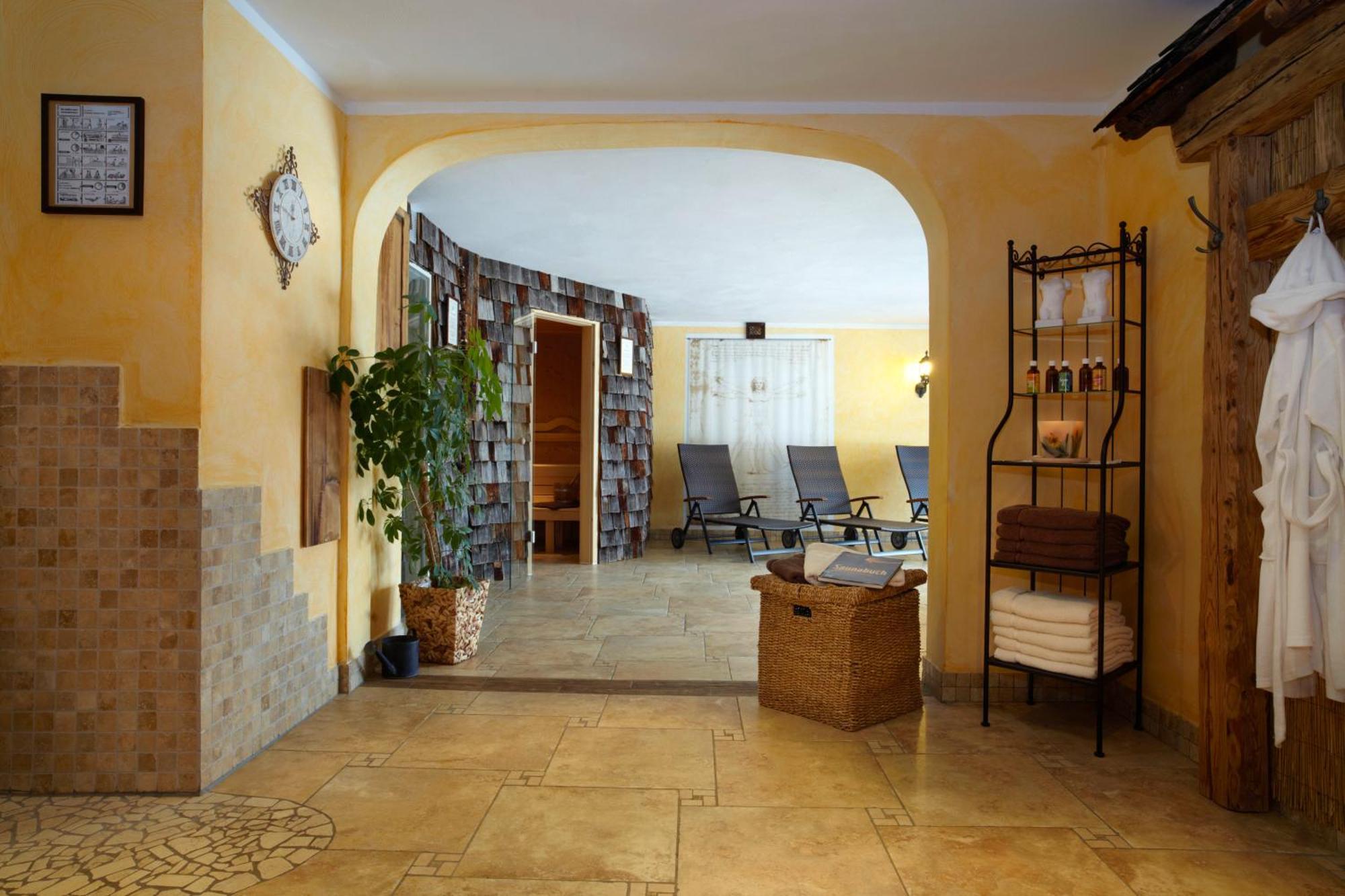 Landhaus Alpensonne Schattwald Esterno foto